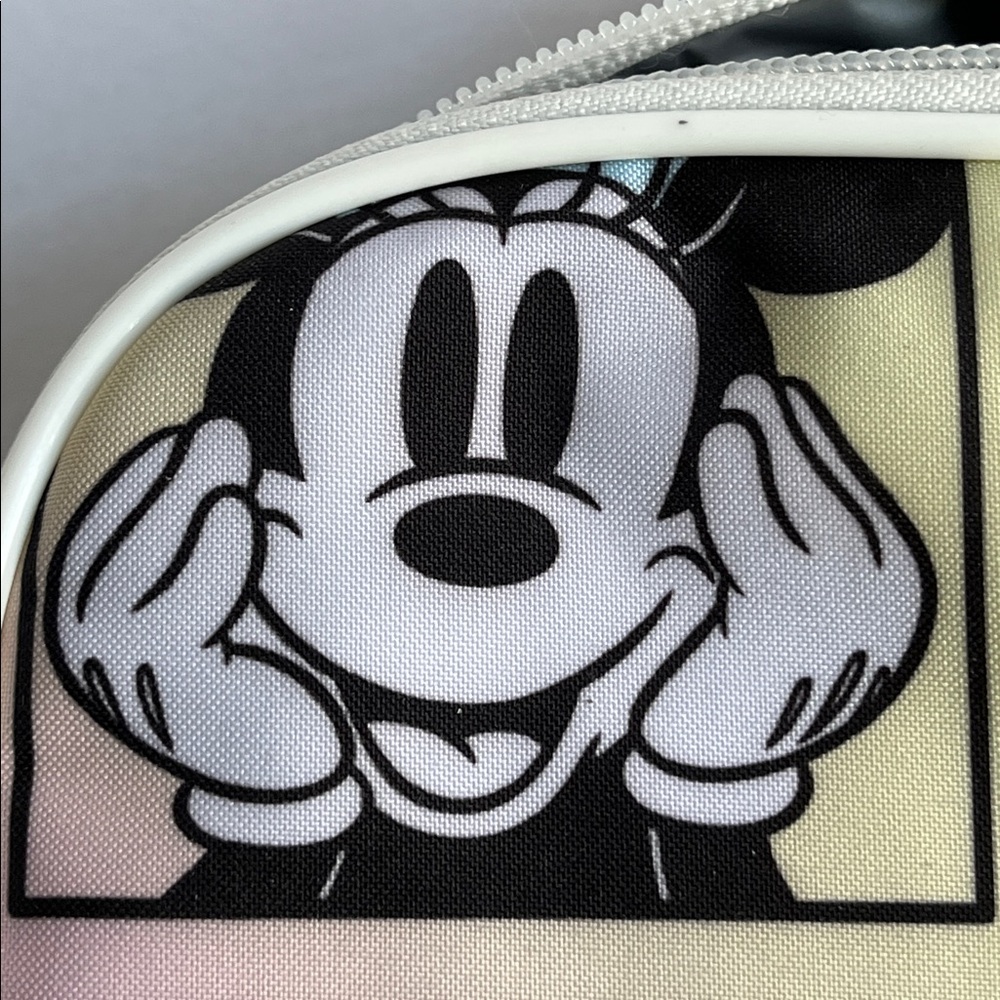 Disney Minnie Mouse Insulated Lunch Tote Cartoon Strip NWT - Picture 8 of 13
